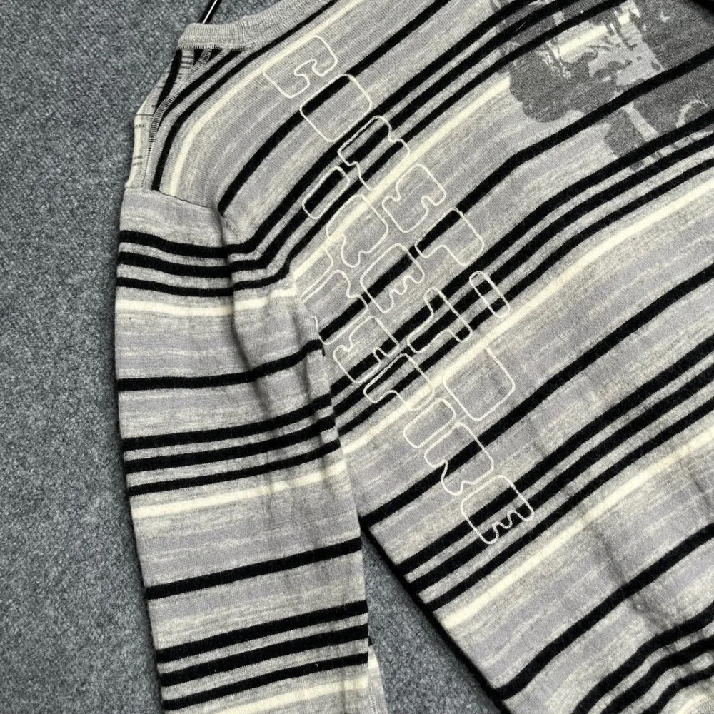 Artful Dodger Mens Grey Striped 100% Wool V-Neck Button Front Cardigan Sweater L